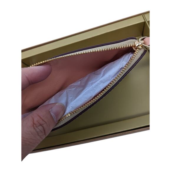 Coach C8726 Corner Zip Wristlet In Signature Canvas - Picture 6 of 8
